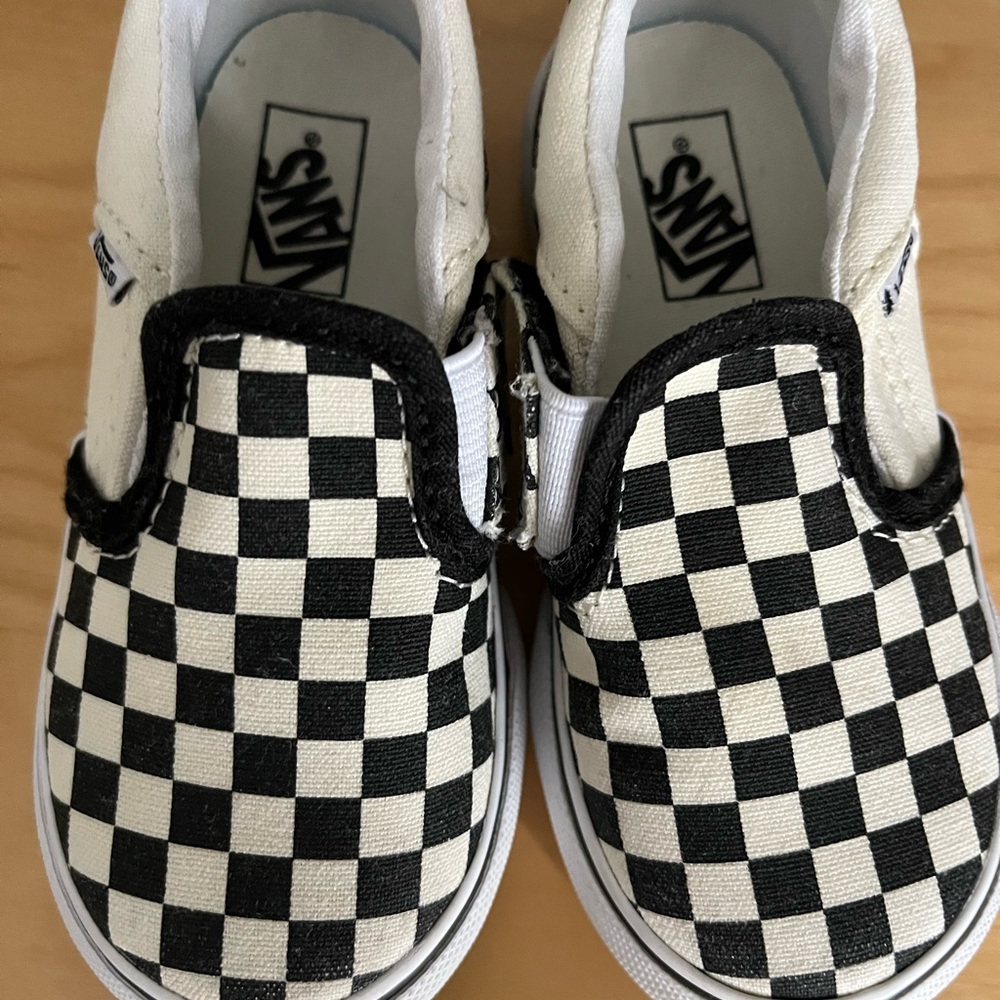 Toddler size 7 vans